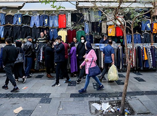 زیان ۳۵ درصدی پوشاک قاچاق به تولیدکنندگان در بازار شب عید